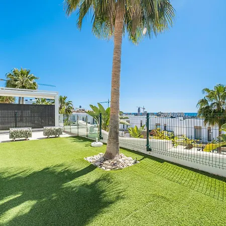 Modern Oasis With Terrace And Pool In *